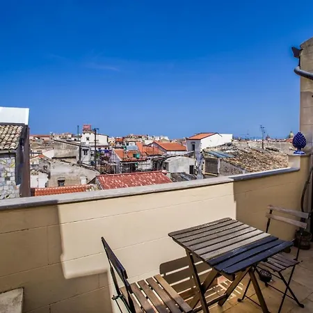 Attico Nel Cuore Del Centro Storico Di Palermo